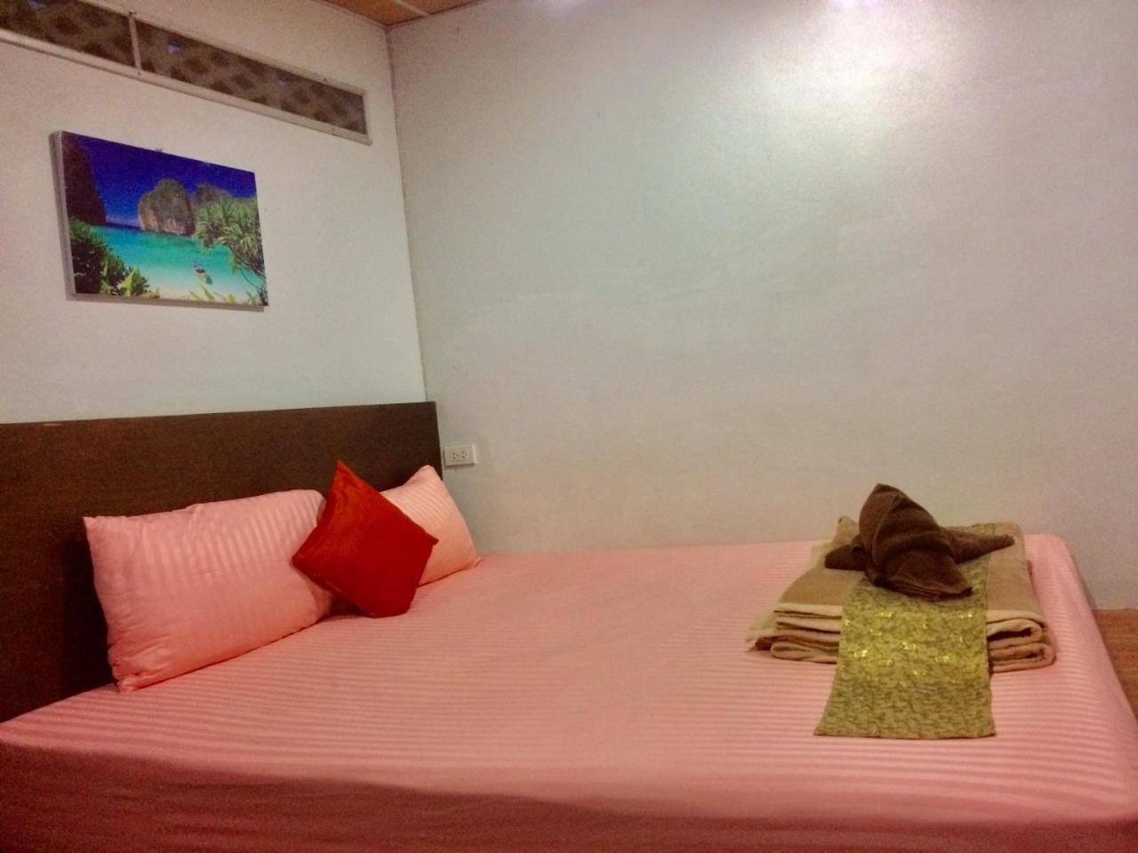Hide-In House Hotel Koh Lanta Exterior photo